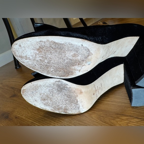 Kate Spade Black Heels with Bow Accent - Picture 13 of 13